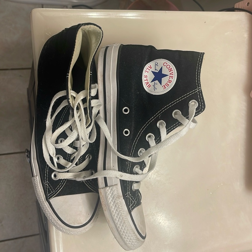 High top converse shoes